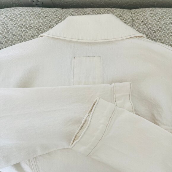 Abercrombie & Fitch NEW! Cropped Denim Jean Jacket In Cream/Bleached Wash XS - Picture 13 of 15